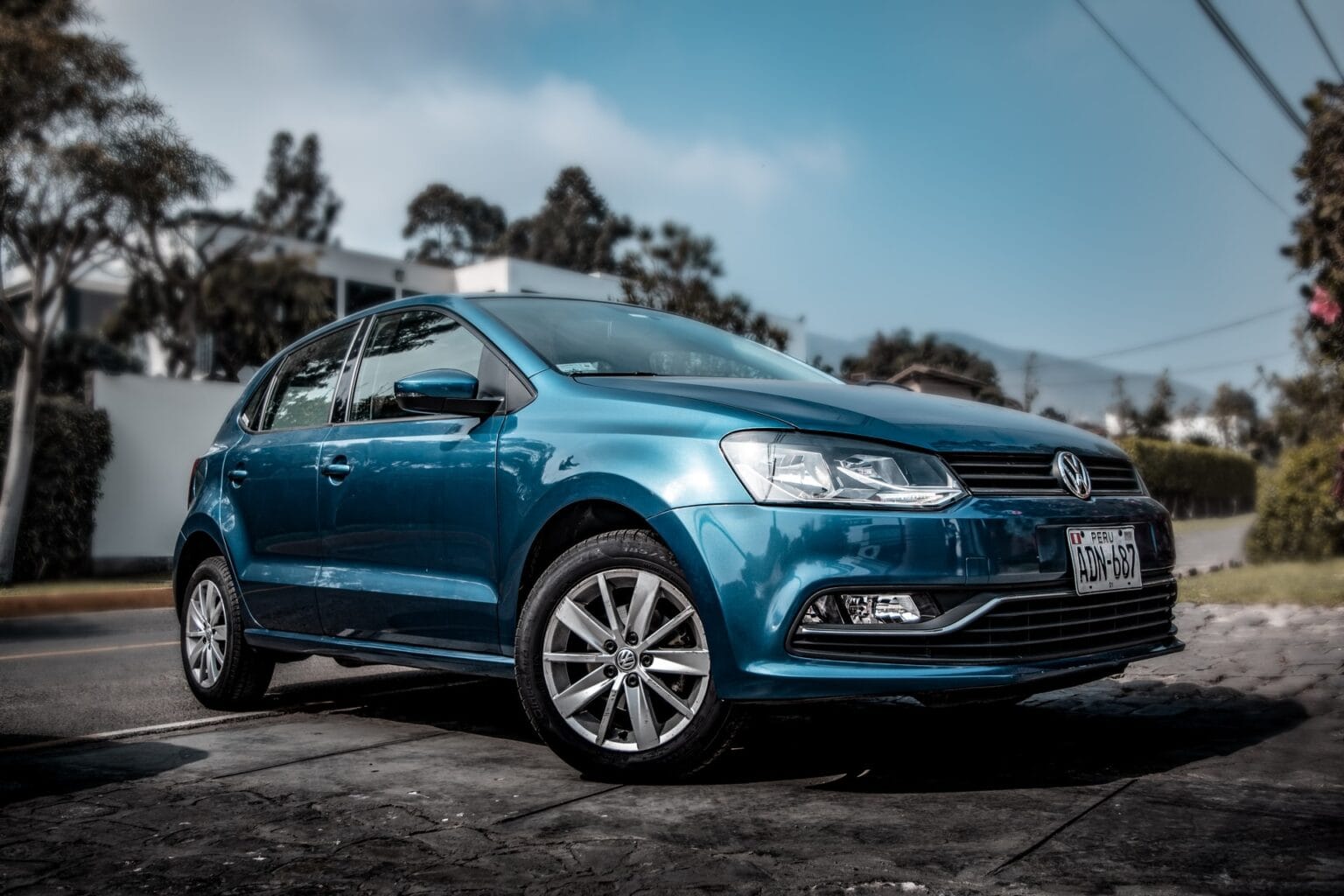 What You Need to Know About Ozone Treatment for Cars
